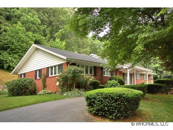 37 Country Club Drive Waynesville NC 28786
