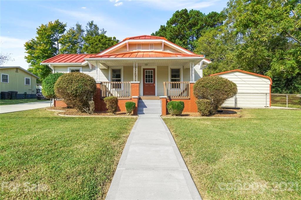 415 N Oakland Avenue Statesville NC 28677