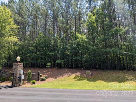 129 Plantation Way Mount Gilead NC 27306