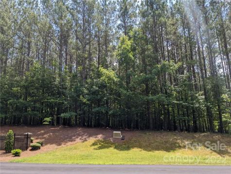 129 Plantation Way Mount Gilead NC 27306