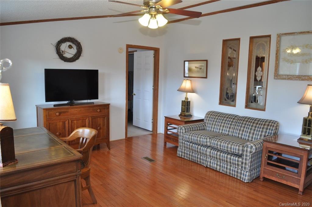 263 Stillwater Springs Road Burnsville NC 28714
