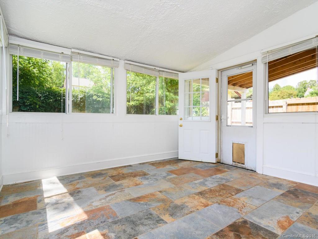 11 Killian Road Asheville NC 28804