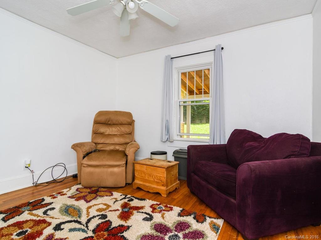 11 Killian Road Asheville NC 28804