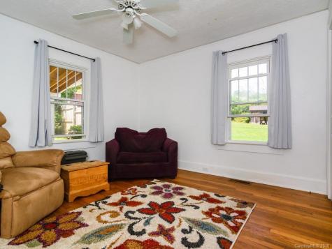 11 Killian Road Asheville NC 28804