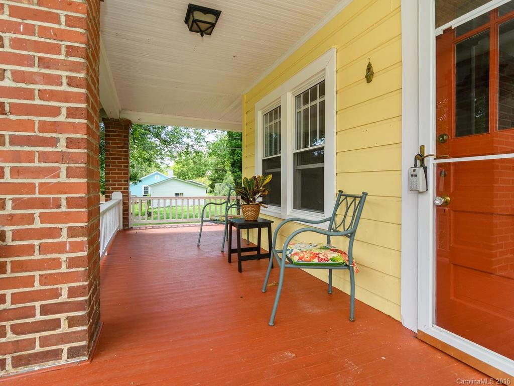 11 Killian Road Asheville NC 28804