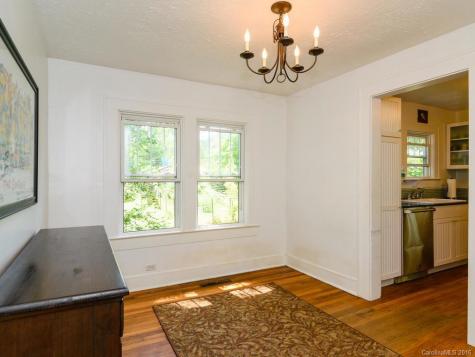 11 Killian Road Asheville NC 28804