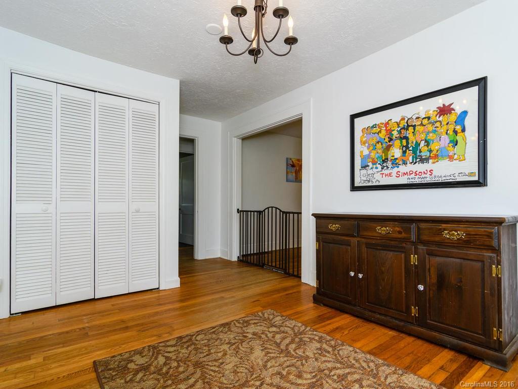 11 Killian Road Asheville NC 28804
