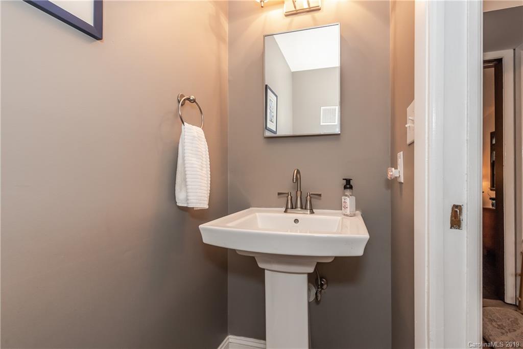 723 Tadlock Place Matthews NC 28105