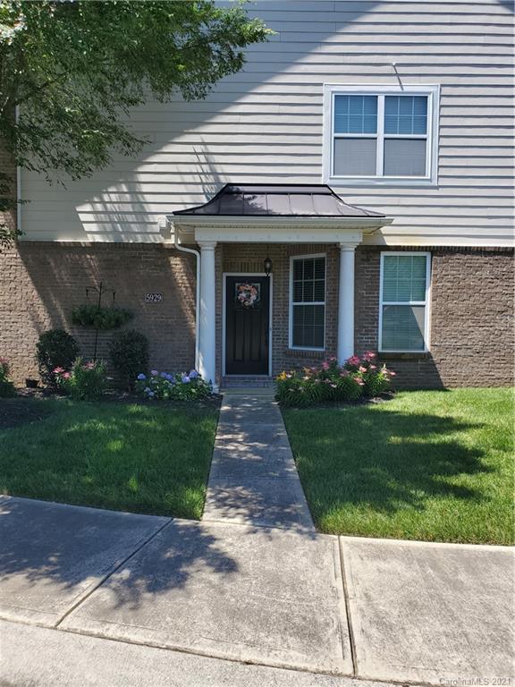 5929 Glenmore Garden Drive Charlotte NC 28270