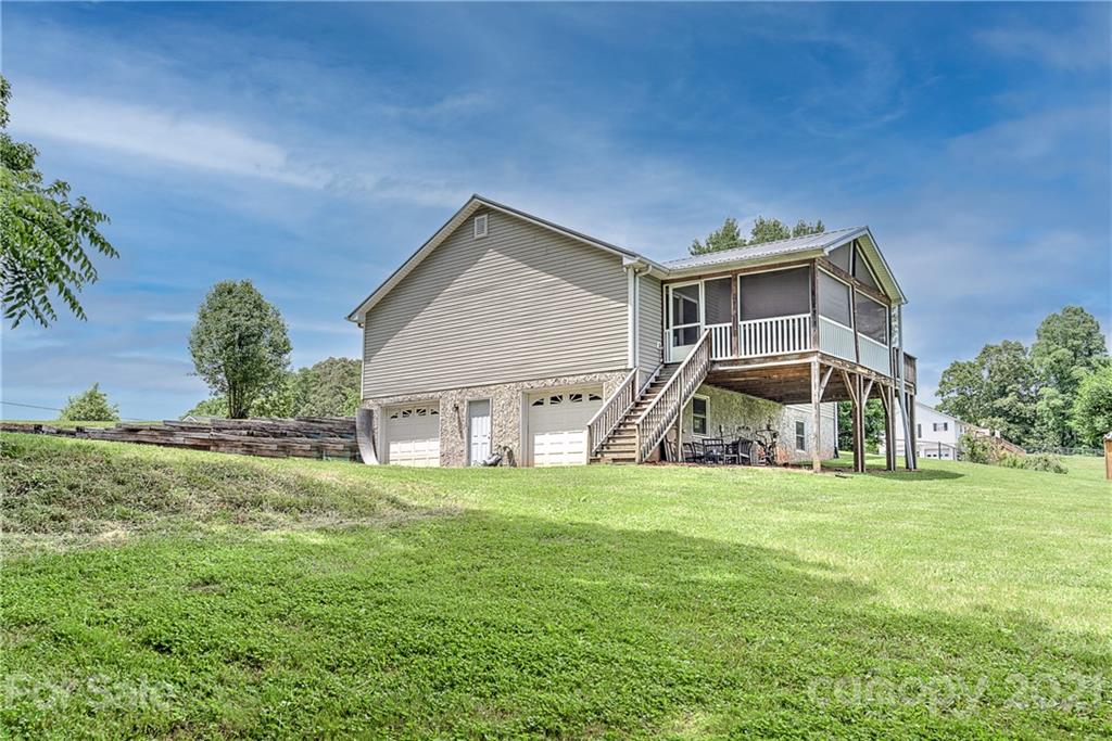 129 Tipton Hill Road Leicester NC 28748