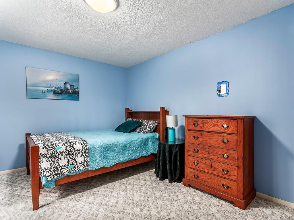 105 Russet Lane Asheville NC 28803