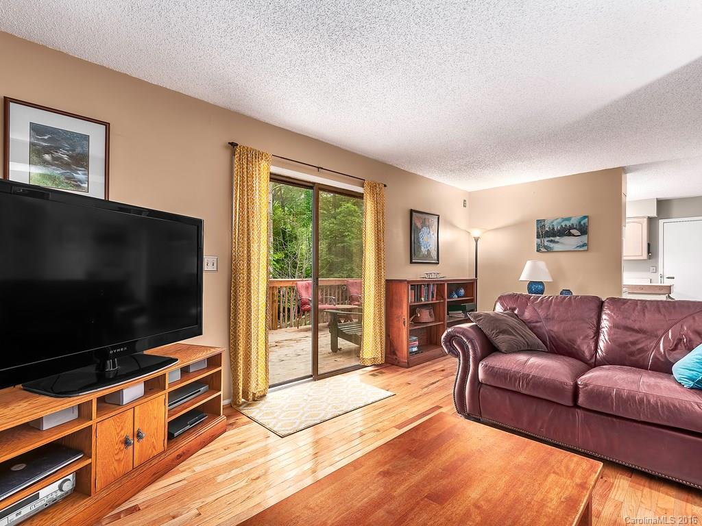 105 Russet Lane Asheville NC 28803