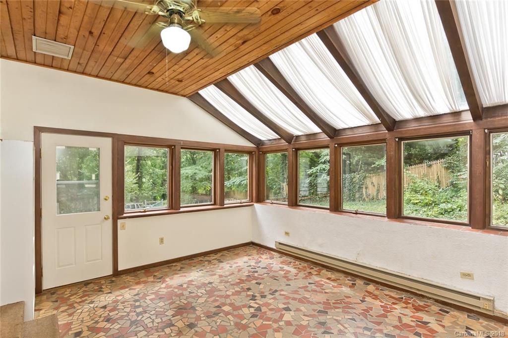 3 Woodland Road W Asheville NC 28806