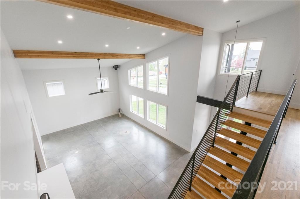 84 Malvern Walk Asheville NC 28806