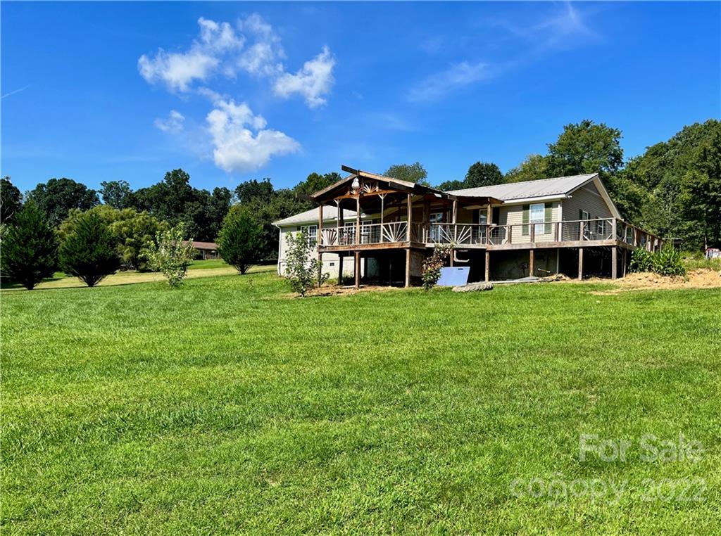 27 Twin Acres Drive Candler NC 28715