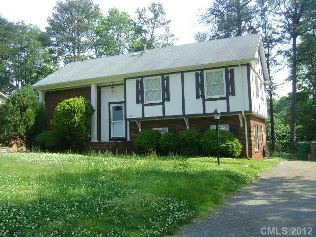 7607 Watercrest Road Charlotte NC 28210