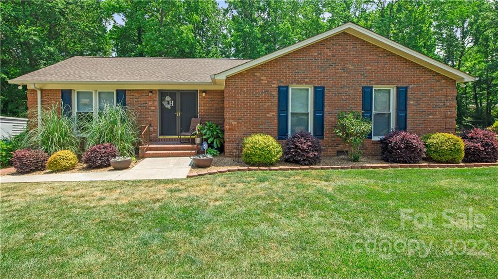 4915 Prestwick Lane Charlotte NC 28212