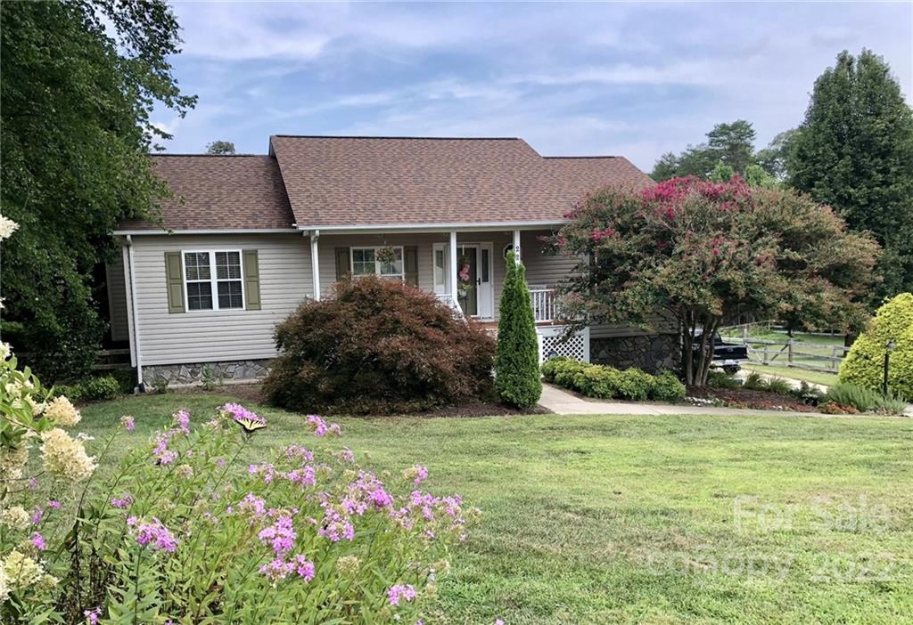 221 Bethel Street Morganton NC 28655