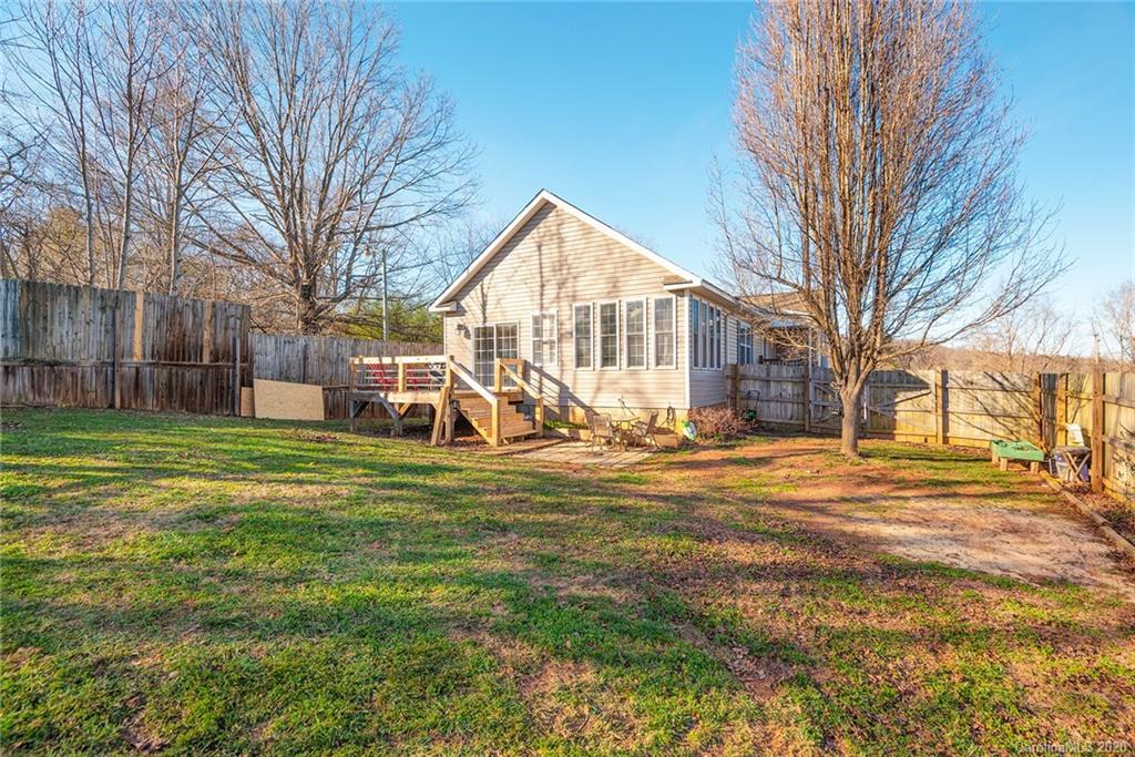106 Smith Graveyard Road Asheville NC 28806