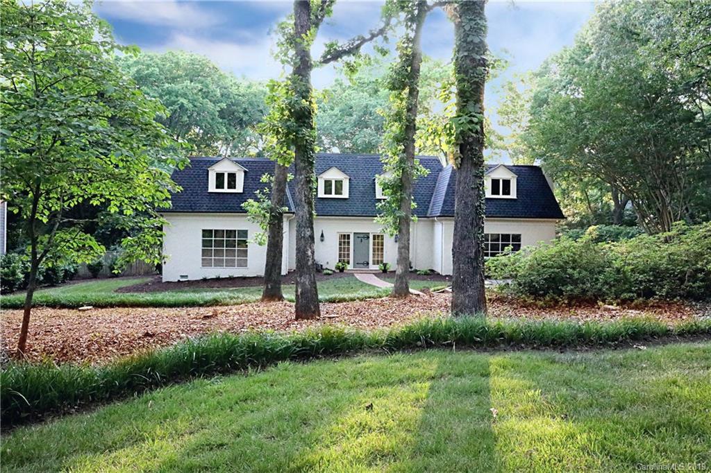 3320 Ravencliff Drive Charlotte NC 28226