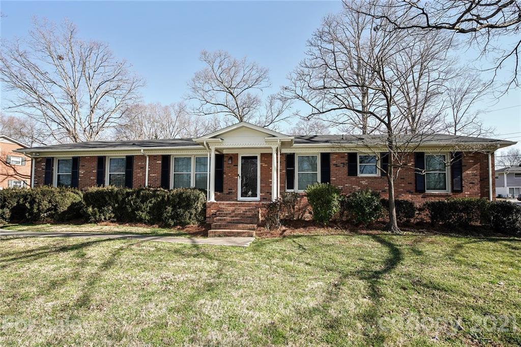 1700 Oakridge Drive Charlotte NC 28216