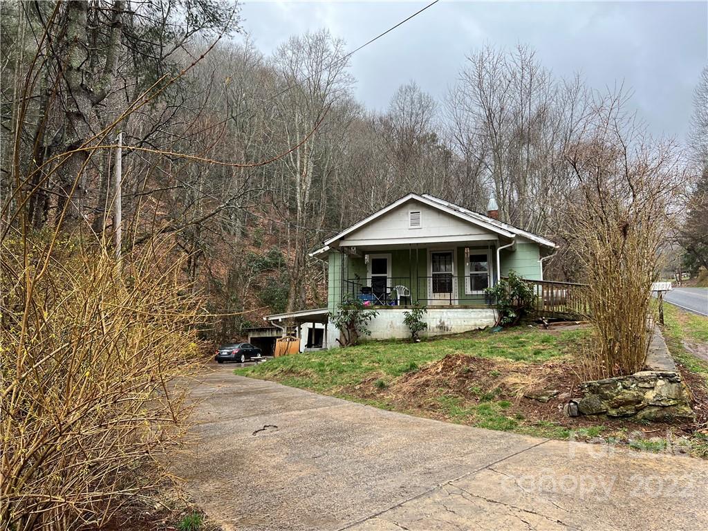 873 Dix Creek Road Canton NC 28716