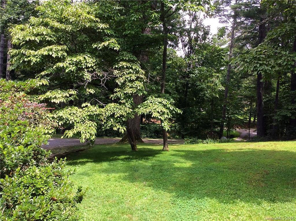30 Hermitage Lane Weaverville NC 28787