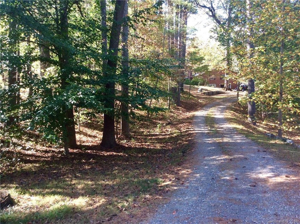 30 Hermitage Lane Weaverville NC 28787