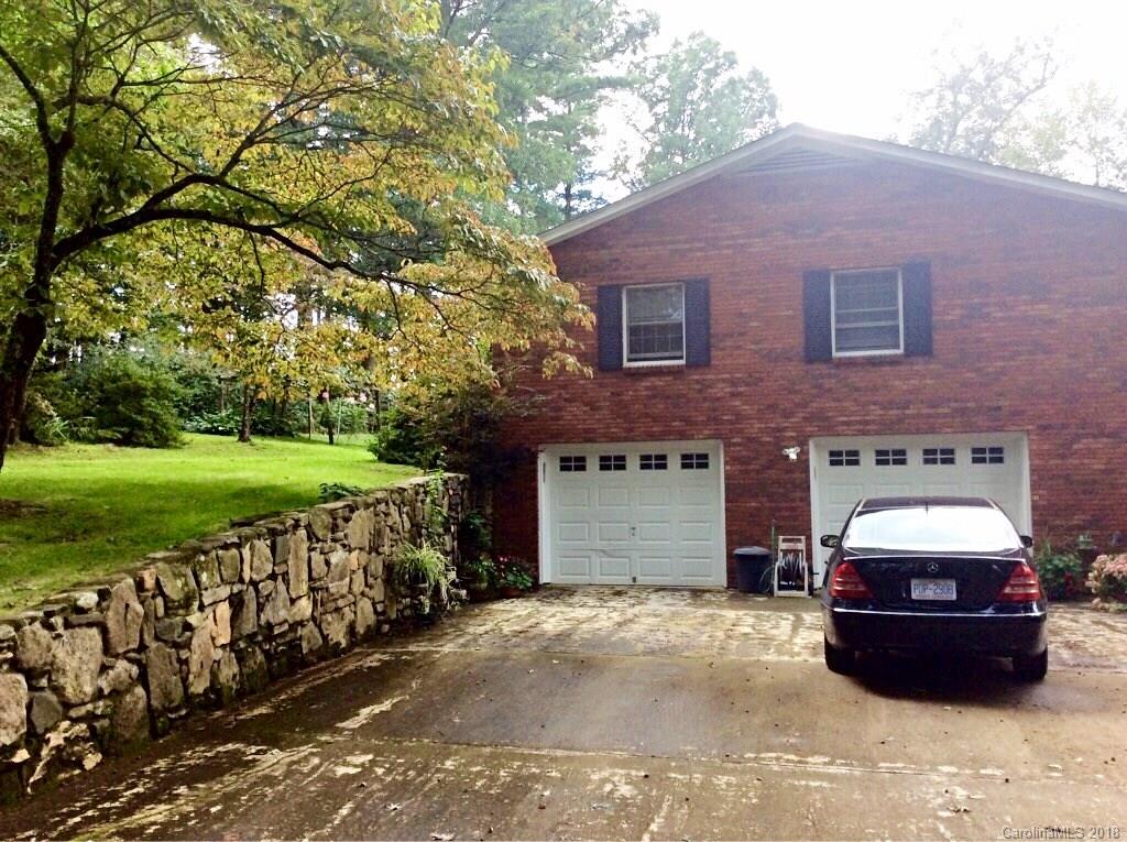 30 Hermitage Lane Weaverville NC 28787