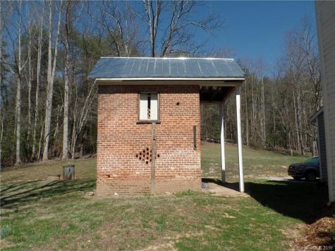 842 Major Conley Road Marion NC 28752