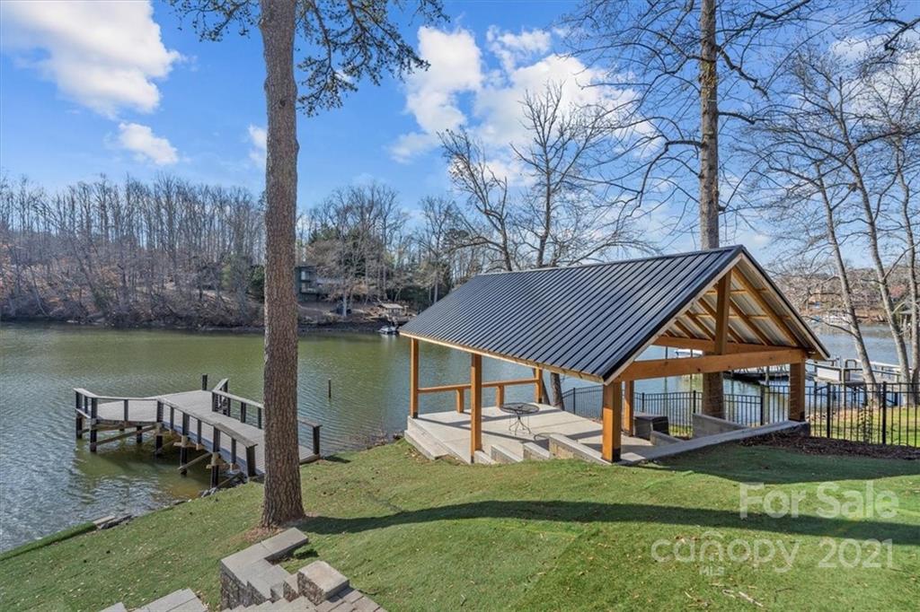 16601 Crosshaven Drive Charlotte NC 28278