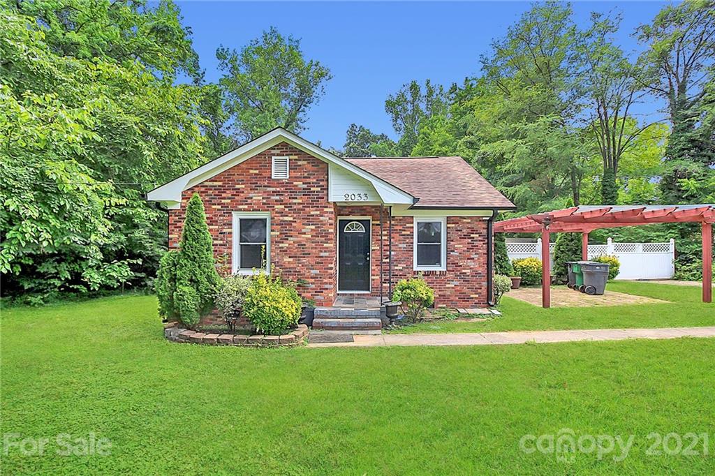 2033 A Avenue Charlotte NC 28216