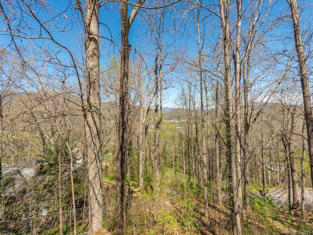 90 Taylor Avenue Waynesville NC 28786