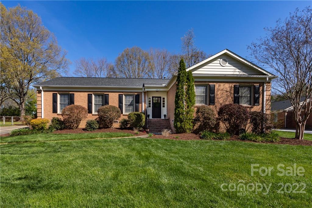 6810 Rosemary Lane Charlotte NC 28210