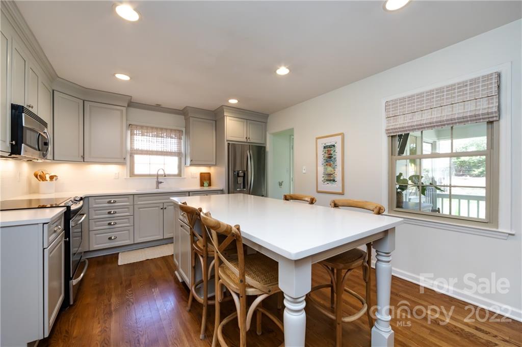 6810 Rosemary Lane Charlotte NC 28210