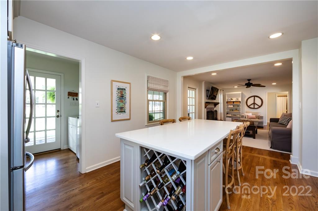 6810 Rosemary Lane Charlotte NC 28210
