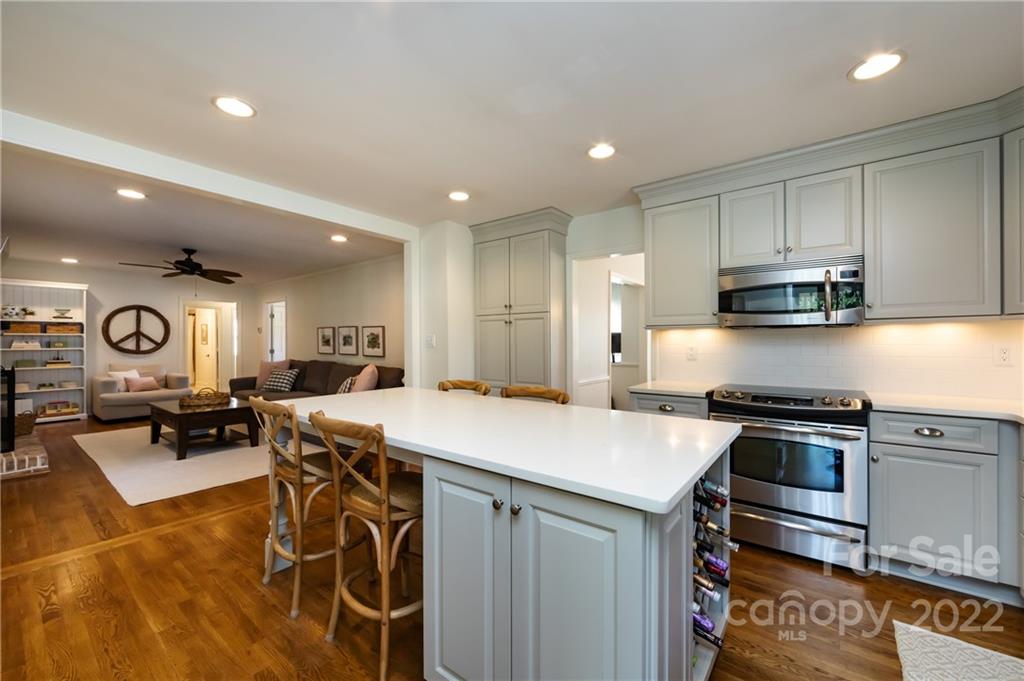 6810 Rosemary Lane Charlotte NC 28210