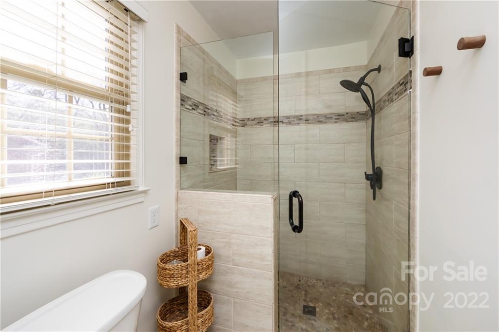 6810 Rosemary Lane Charlotte NC 28210