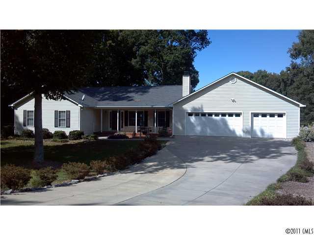 608 Lakeview Shores Loop Mooresville NC 28117