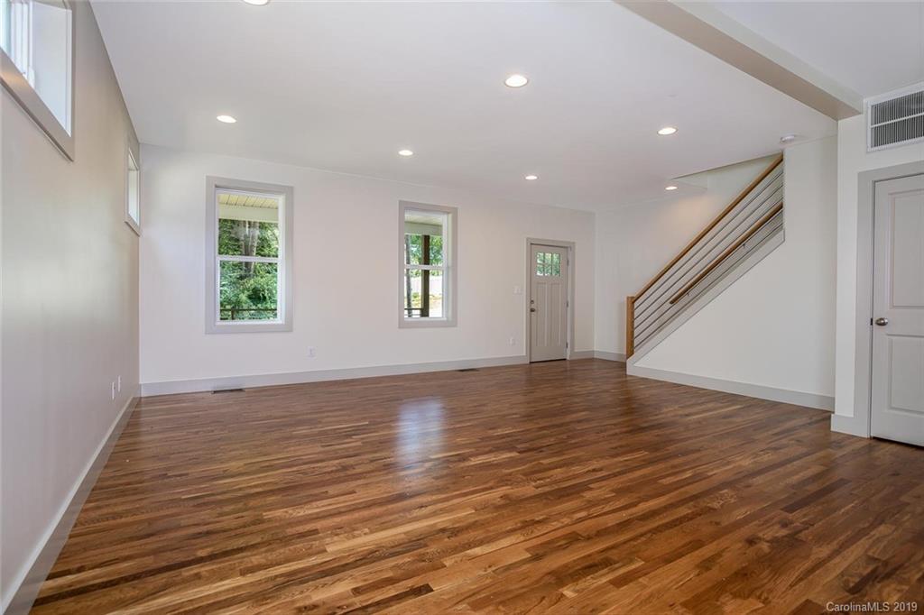 83 Bellevue Road Asheville NC 28803