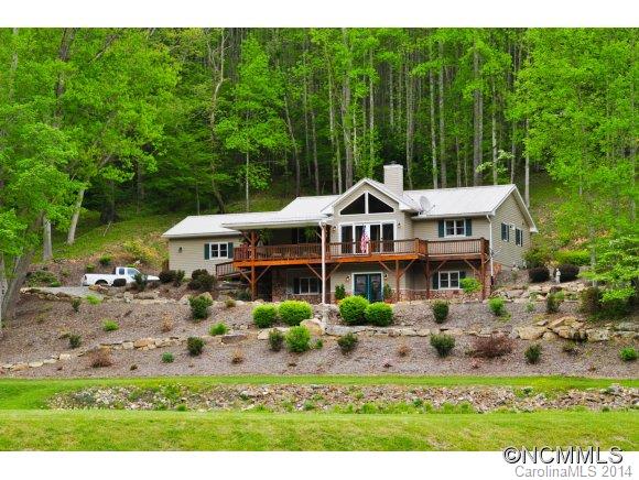 1084 Wesley Creek Road Clyde NC 28721
