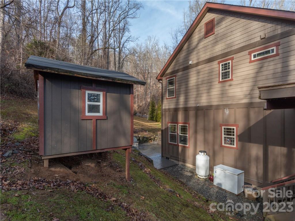 175 Red Oak Lane Marshall NC 28753