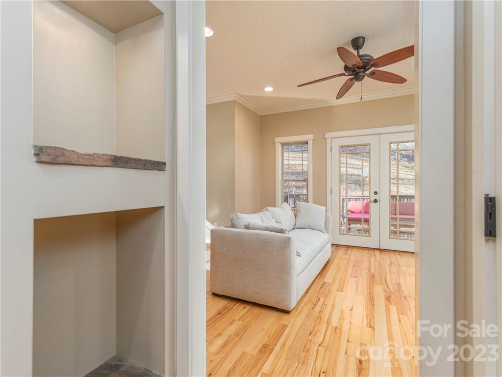 175 Red Oak Lane Marshall NC 28753