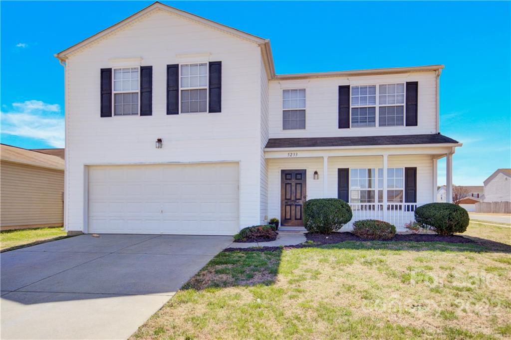 5233 Valcourt Road Charlotte NC 28216