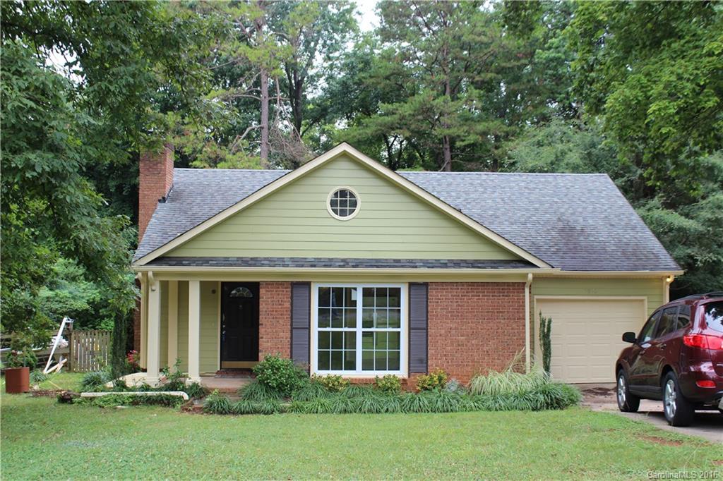 5010 Rivergreen Lane Charlotte NC 28227