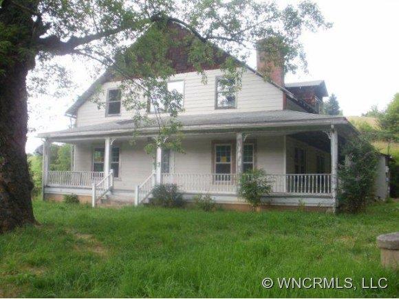 15 Juno Drive Asheville NC 28806