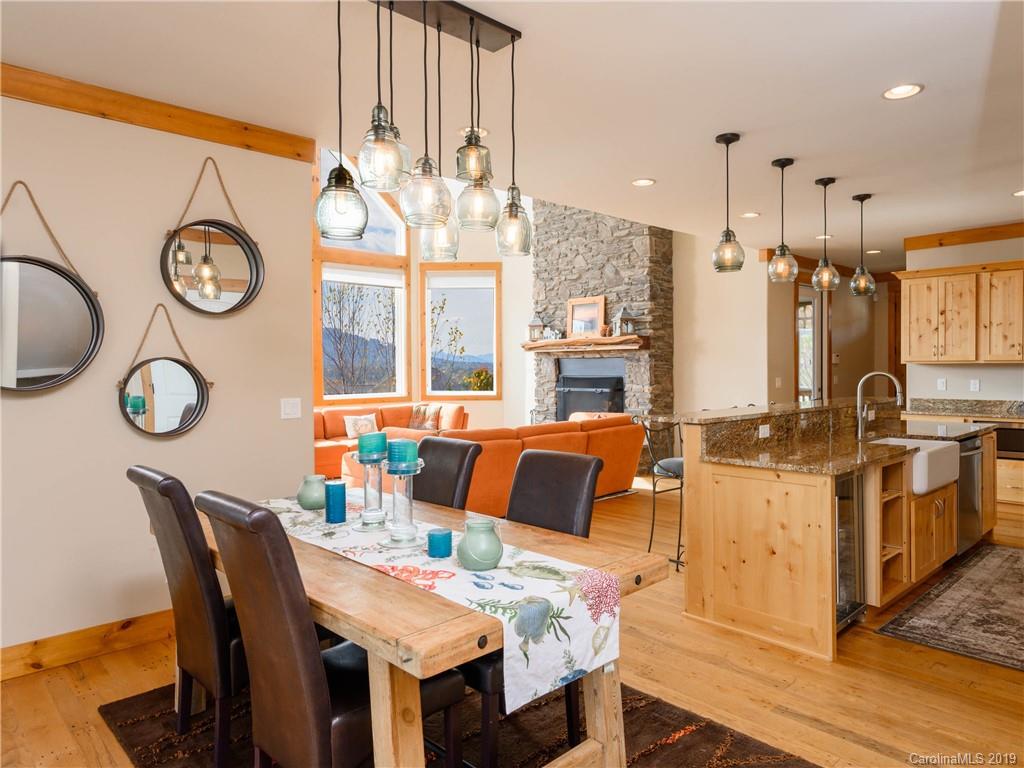 89 Governor Thomson Terrace Weaverville NC 28787