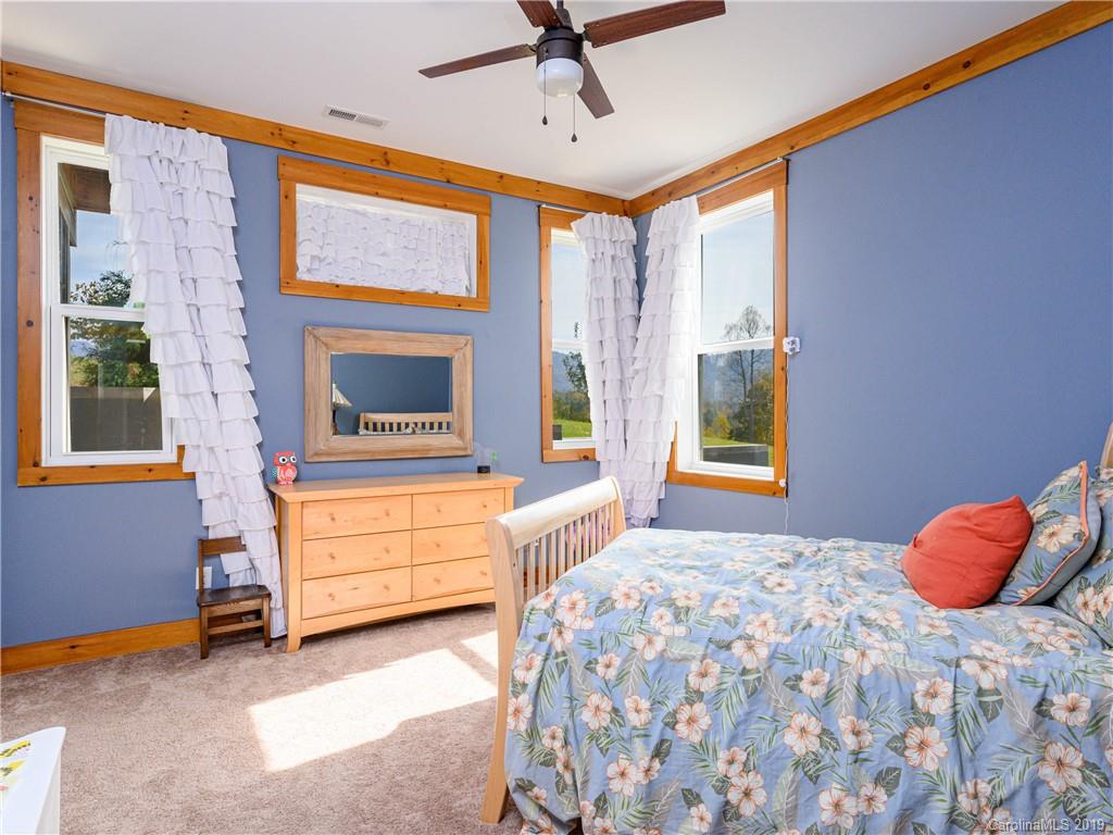 89 Governor Thomson Terrace Weaverville NC 28787