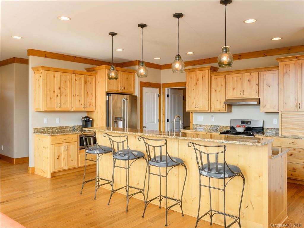 89 Governor Thomson Terrace Weaverville NC 28787