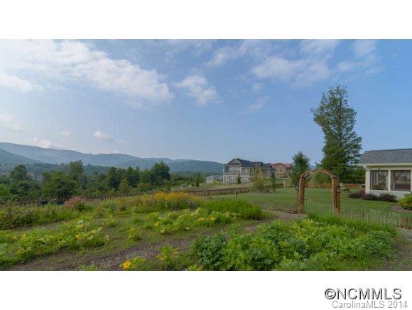 28 Penley Park Drive Weaverville NC 28787